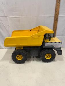 Tonka 354 Large Yellow Dump Truck Metal Bed, Tilting Action, 14" Long, Vintage Toy Sp-7