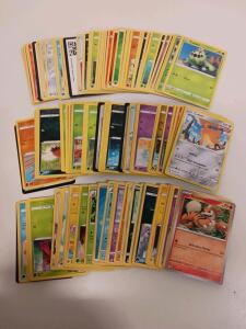 Lot of Pokemon Cards 90+