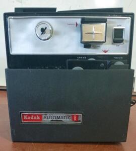 Kodak Automatic 8 Projector, 8mm Film, 400ft Reel, Manual Focus, Forward/Reverse Sp13