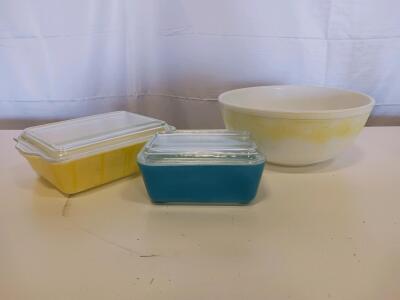 Vintage Pyrex Primary Colors Refrigerator Dishes & Mixing Bowl Set with Lids, Yellow & Blue