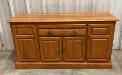 Cochrane Solid Oak Sideboard Buffet Cabinet &ndash; 4 Doors, 1 Felt-Lined Drawer, 62x18x34 ( FL )
