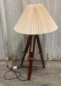 Wood and Brass Tripod Floor Lamp with Pleated Shade, 35&rdquo; Tall - Powers On - ( Trailer 1 )