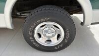 BANK REPO - 2000 FORD F-150 - 4X4! - 25