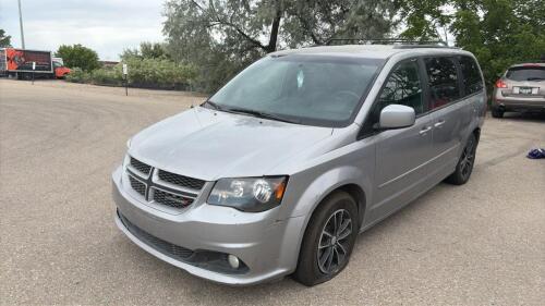BANK REPO - 2017 DODGE GRAND CARAVAN - THIRD ROW SEATING