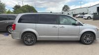 BANK REPO - 2017 DODGE GRAND CARAVAN - THIRD ROW SEATING - 6