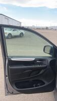 BANK REPO - 2017 DODGE GRAND CARAVAN - THIRD ROW SEATING - 9