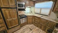LOCATED IN MERIDIAN - 2016 KEYSTONE COUGAR CAMPER - 19