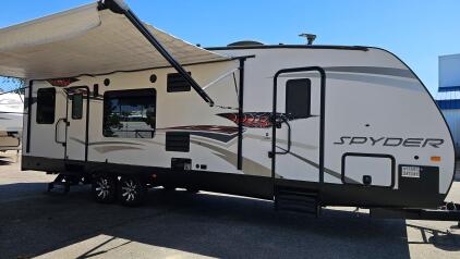 LOCATED IN MERIDIAN - 2018 WINNEBAGO TOWABLES SPYDER CAMPER