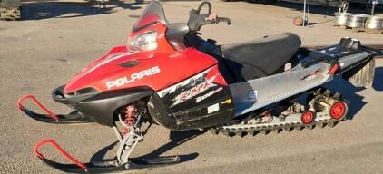 2006 POLARIS RMK 600 HO SNOWMOBILE, 2-Stroke, 599cc, Red/Black