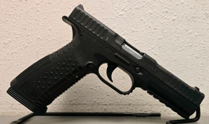 APF Strike One 9mm Pistol, Italian Made, 5" Barrel, Hard Case, Serial APF0633