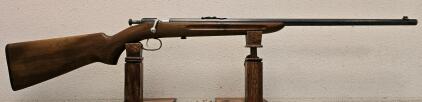Winchester Model 60A Bolt-Action Rifle, .22 S/L/LR, 23" Barrel, Vintage Walnut Stock
