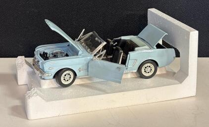MIRA 1:18 Scale 1964 1/2 Ford Mustang Convertible Die-Cast Model Car With Box Light Blue