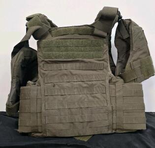 Military Modular Body Armor Vest Carrier With Shoulder Protection, Cummerbund, MOLLE, OD Green, No Marked Size