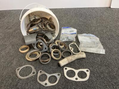 Mixed Lot Automotive Exhaust Gaskets & Flange Rings, Carlon 3/4" & 1" Conduit Clamps
