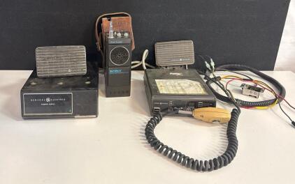 General Electric Mobile Radio Set, Surveyor 1250, Power Supply, Mic, Speakers, 1970s-1980s