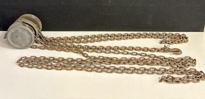 Manual Chain Hoist, 1 Ton Capacity, 10 ft Lift, Grade 80 Alloy Steel Chain