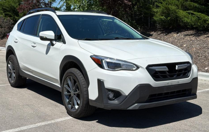 2023 SUBARU CROSSTREK - AWD!