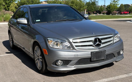 2008 MERCEDES BENZ C-CLASS - SUNROOF!