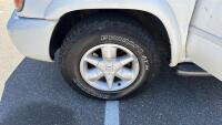 2001 NISSAN PATHFINDER - - 27