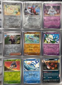 Huge Binder Of 160+ Pok&eacute;mon Cards W/ Tons Of Holos And Rares