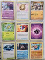 HUGE Binder of 160+ Pok&eacute;mon Cards w/ Tons of Holos and Rares - 10