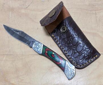 (1) Damascus Steel Pocket Knife With Wood Handle And Sheath