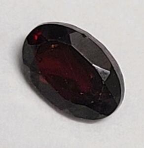 .7ct Red Ruby Gemstone