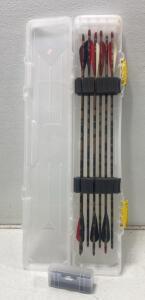 Carbon Field/Target Arrows 30" w/ Natural Feather Fletching & Hard Case, Set of 6, Camo Shafts