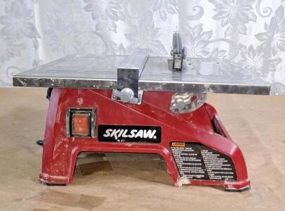 (1) Skilsaw 7" Wet Tile Saw In original Packaging