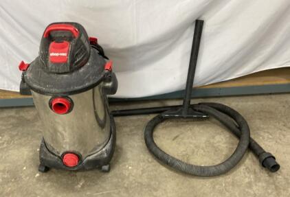 Shop-Vac Wet/Dry Vacuum, Stainless Steel Tank, Approx. 12 Gallon Capacity, 5.5-6.5 Peak HP- Powers On