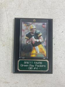 1998 Collectors Edge First Place Sucessors Football card, Brett Favre.