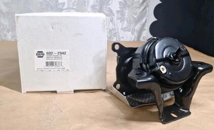 (1) NAPA Ballkamp 602-2949 Engine Mount HY, For Multiple GMC, Chevrolet & Cadillac Models