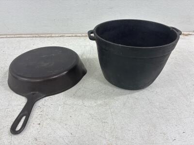 10 1/2 Inch Cast Iron Skillet, Antique Cast Iron Cauldron