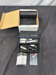 (18)LED LENSER vehicle flashlight