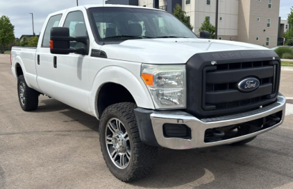 2016 FORD F-350 - 4X4!