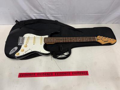 Peavey Raptor 1 International Series Electric Guitar Black, SSS Pickups, Serial 5063188