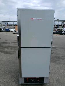 Metro HM2000 Heated Holding Cabinet, 18 Full-Size Pan Capacity, 120V, 1990W