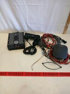Motorola APX 6500 700/800 MHz Mobile Radio, 35W, Remote Head, Speaker, Complete Kit, S/N 527CMM1095