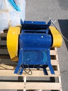 Electric Wire Stripping Machine, 1.5 HP Motor, Up to 2&rdquo; Wire, Steel Guards, Bench Top (Zone 1)