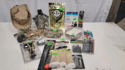 US Military 1 Qt Canteen with ACU Cover & MOLLE II 3-Color Desert Canteen Pouch And More