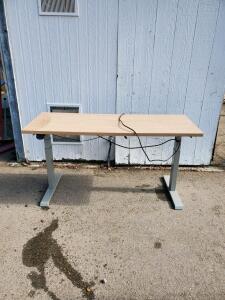 Electric Height Adjustable Desk, 60"x24", Steel Frame, Power Cable, Light Wood Top