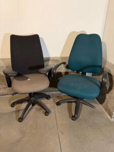 Pair of Ergonomic Office Chairs &ndash; Mesh & Fabric, Swivel Base, Armrests, Rolling Casters