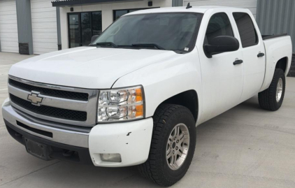 2008 CHEVROLET SILVERADO 1500 - 4X4!