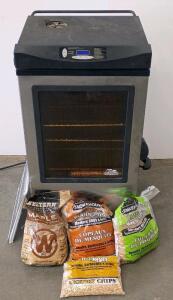 Masterbuilt Sportsman Elite 30" Digital Electric Smoker With Accessories