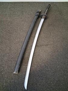 Japanese Katana Sword With Hamon, Black Saya, Ray Skin Handle, Metal Tsuba