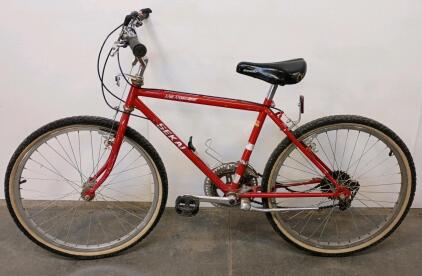 Sekai Mini Mountaineer Mountain Bike, Steel Frame, 26" Wheels, Red