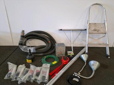 Mixed Lot: Step Ladder, Woods 50ft Cable, Briggs Spout Kits, Funnels, Hose, Workshop Tools