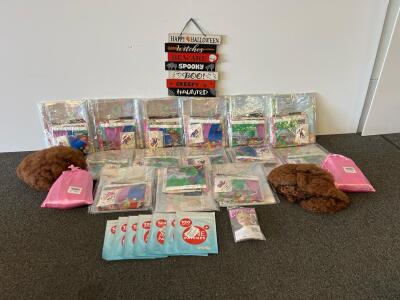 13 Lilo & Stitch Playmats, Wigs, Party Accessories, Halloween Sign, New In Bags