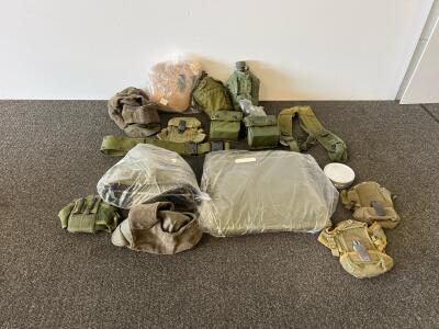 U.S. Military Web Gear Set &ndash; Vietnam/Cold War Era, Belt, Pouches, Canteen, Fur Hat, Pack