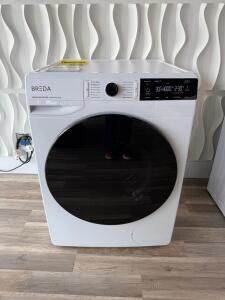 *OFFSITE*BREDA LUWM91400 Front Load Washer, 2.3 cu. ft., 14 Wash Programs, 1400 RPM, White
